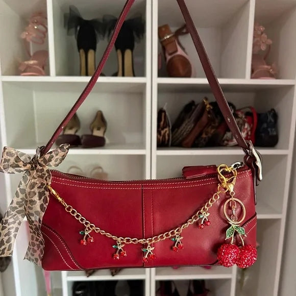 Red Leather y2k Coach Baguette 🍒