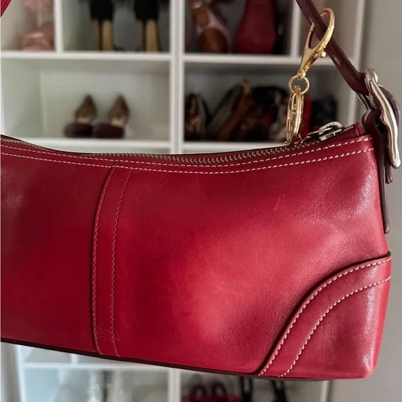 Red Leather y2k Coach Baguette 🍒