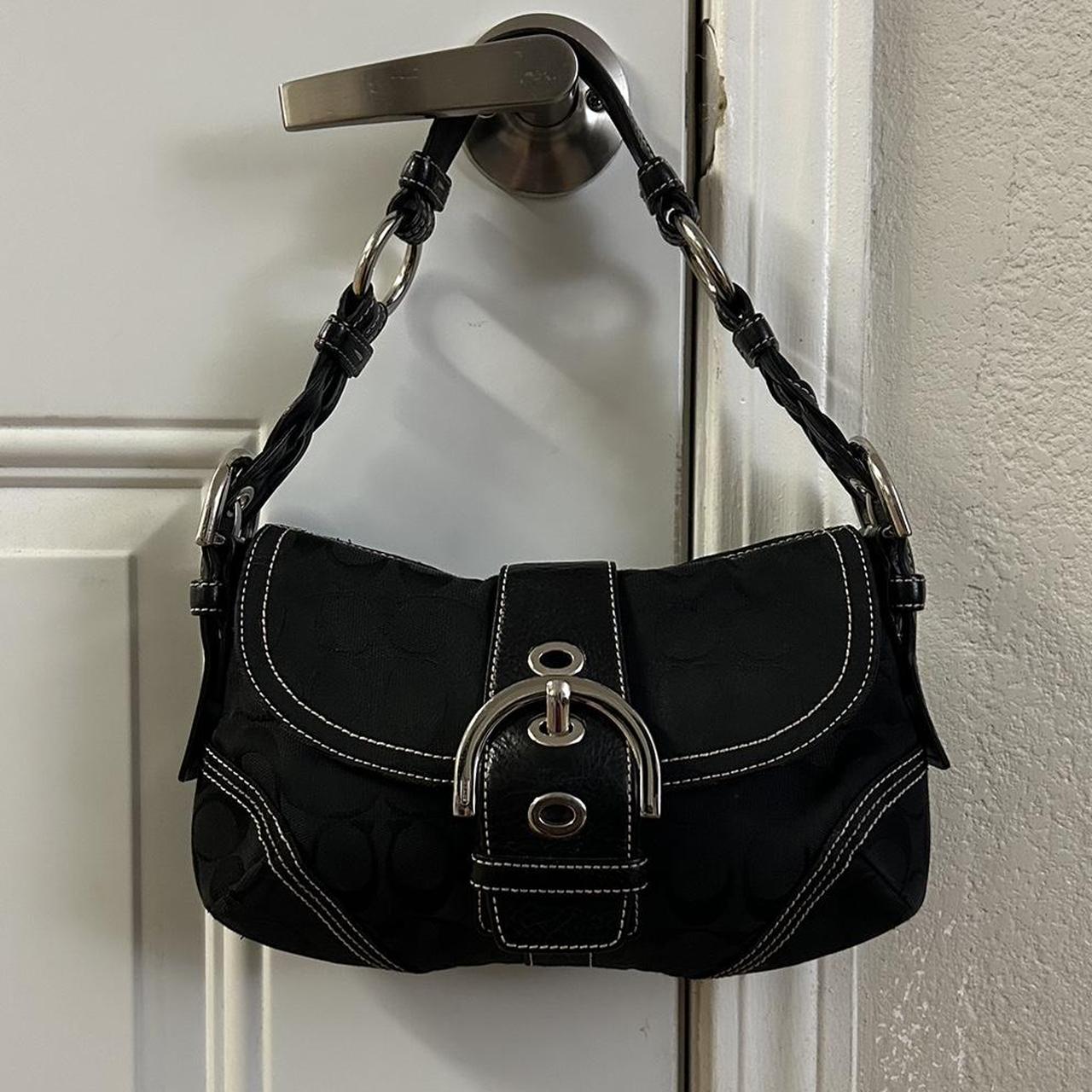 Vintage Y2K black Coach buckle soho shoulder bag