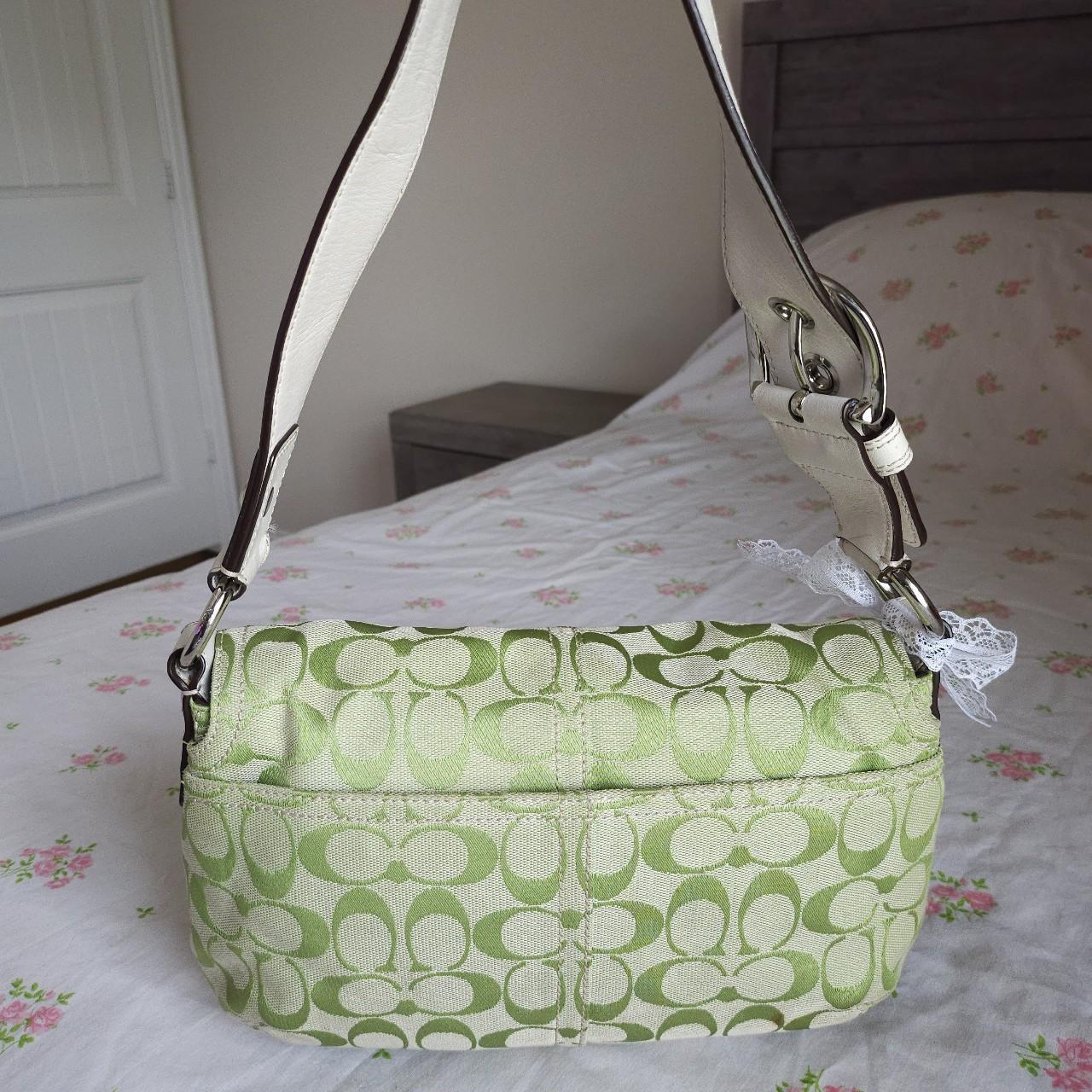 💚 Y2K Coach Lime Green Soho Shoulder Bag Purse 💚
