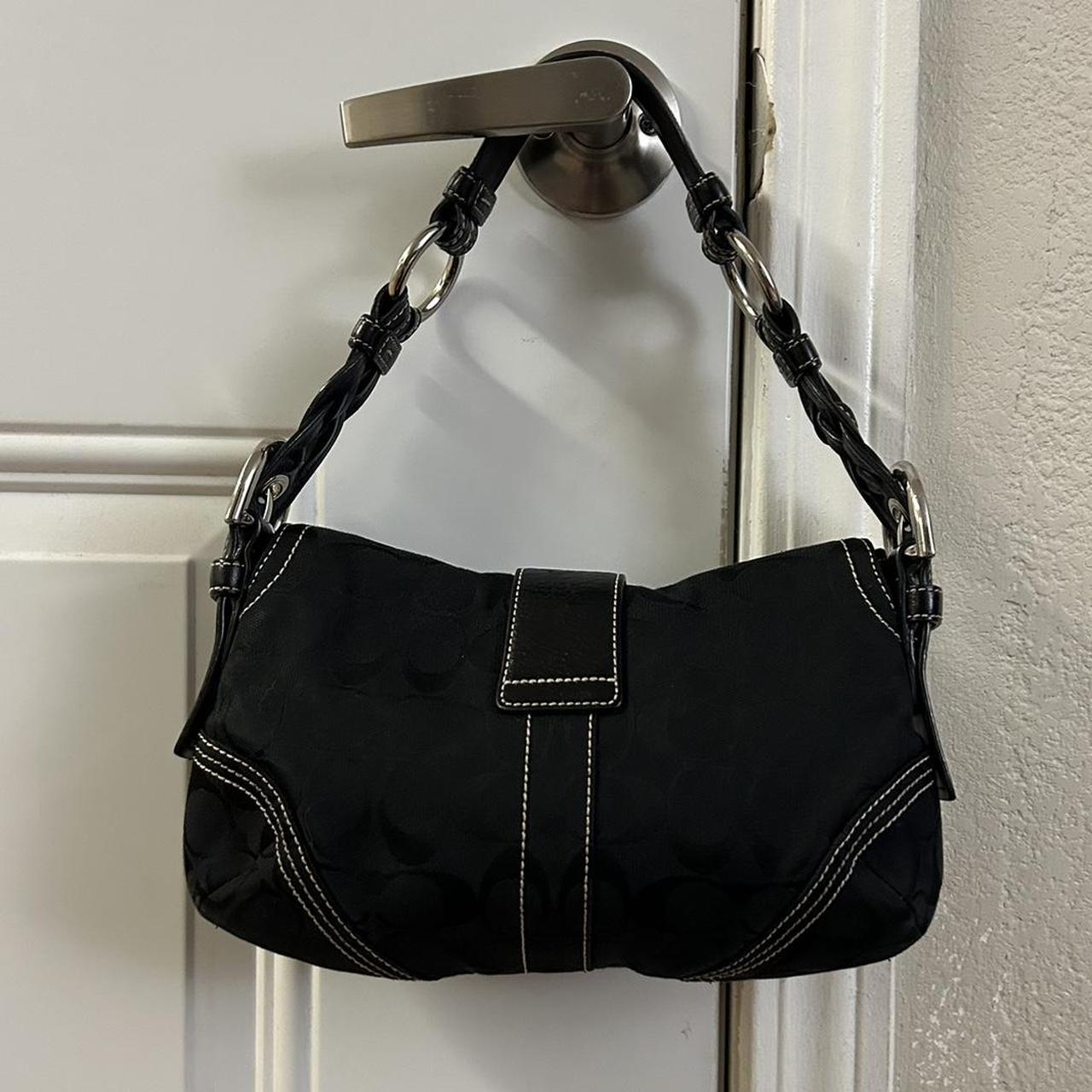 Vintage Y2K black Coach buckle soho shoulder bag