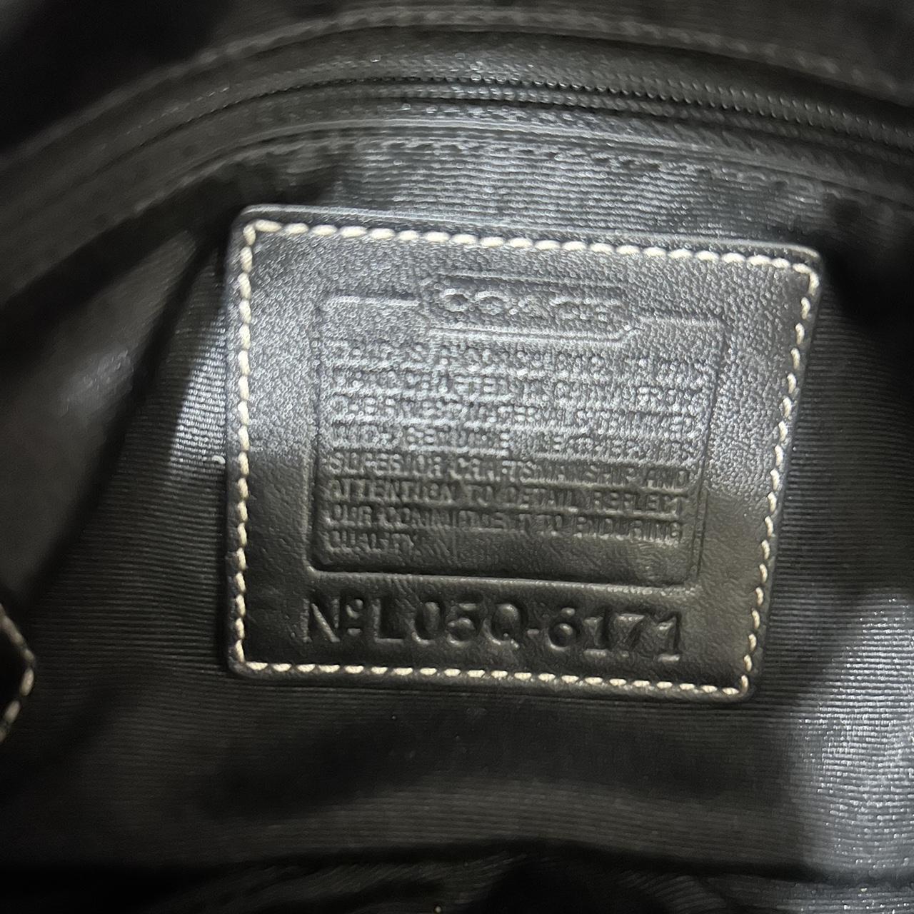 Vintage Y2K black Coach buckle soho shoulder bag