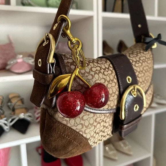 Brown Signature y2k Coach Shoulder Bag 🍒🤎